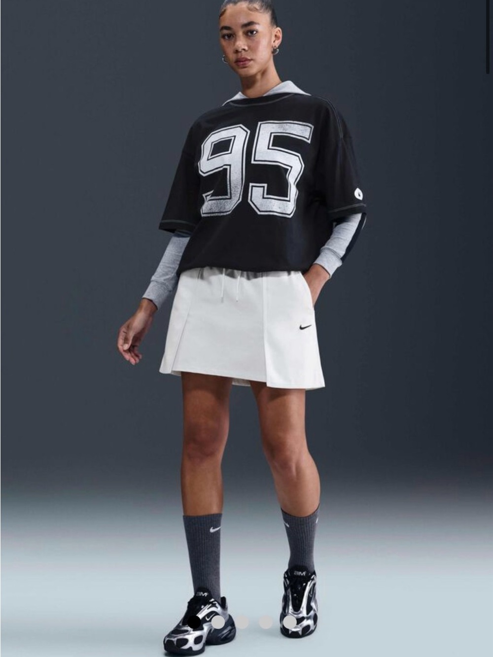 Nike Women's Cargo Mini Skirt NWT XL
Size XL